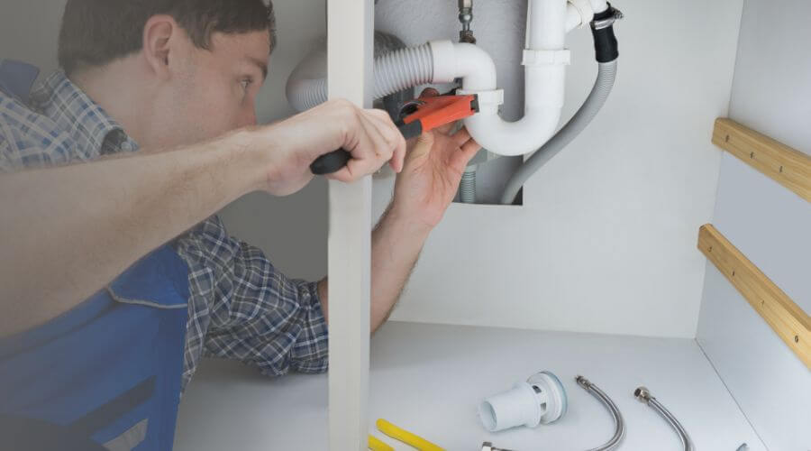 Professional water heater repair in Vandalia, MI